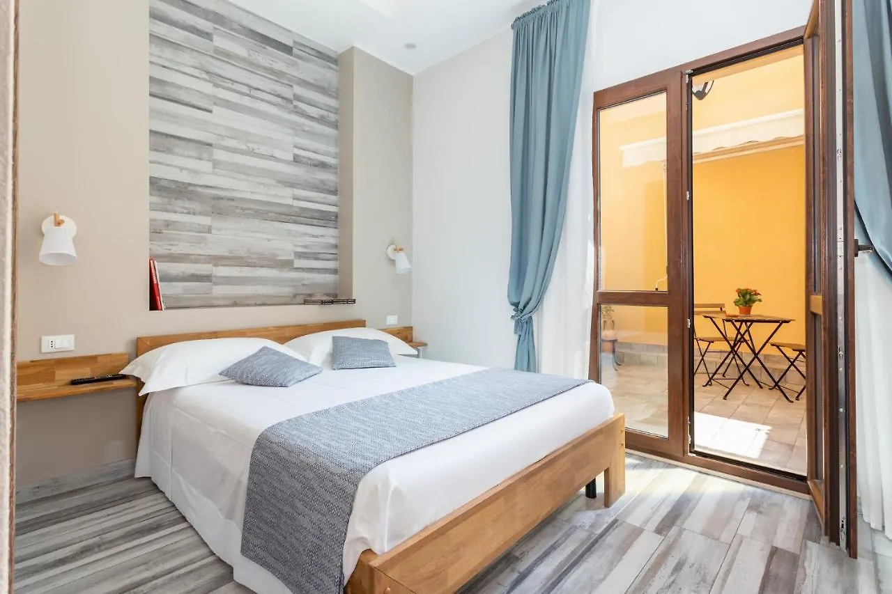 Vittoria Rooms Quartu Sant'Elena 0*,  Italy